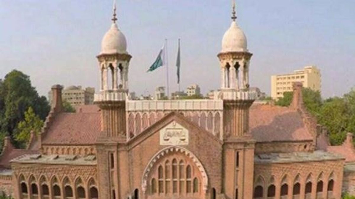 بانی پی ٹی آئی کی بہنوں کی نظر بندی