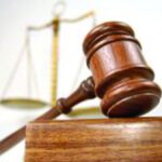 لڑکیوں کے موبائل فونز کی چوری