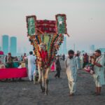 9 نومبر کی عام تعطیل