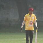 کھلاڑیوں کو باہر نہیں کرنا چاہیے